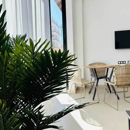 Victoria Beach Premium Малага Экстерьер фото