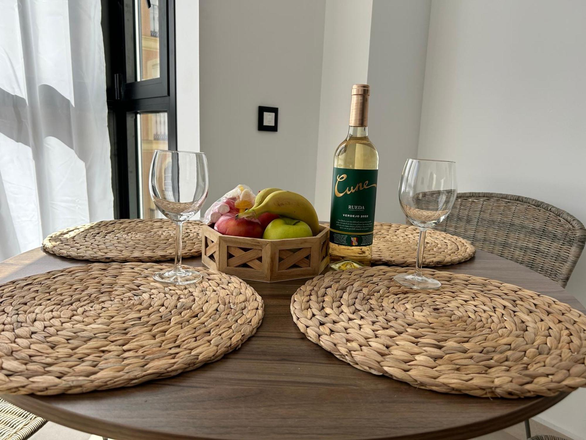 Victoria Beach Premium Малага Экстерьер фото