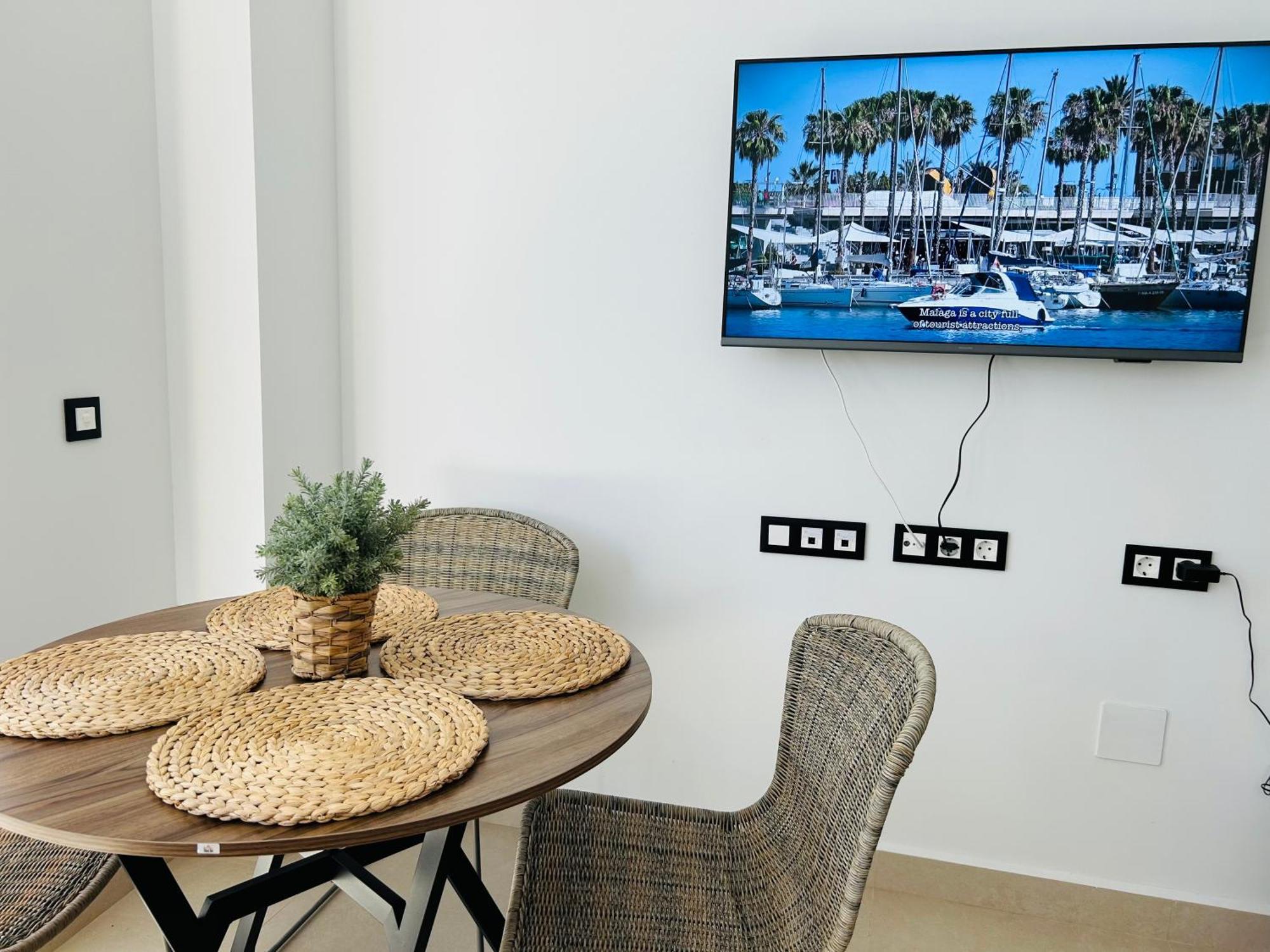 Victoria Beach Premium Малага Экстерьер фото